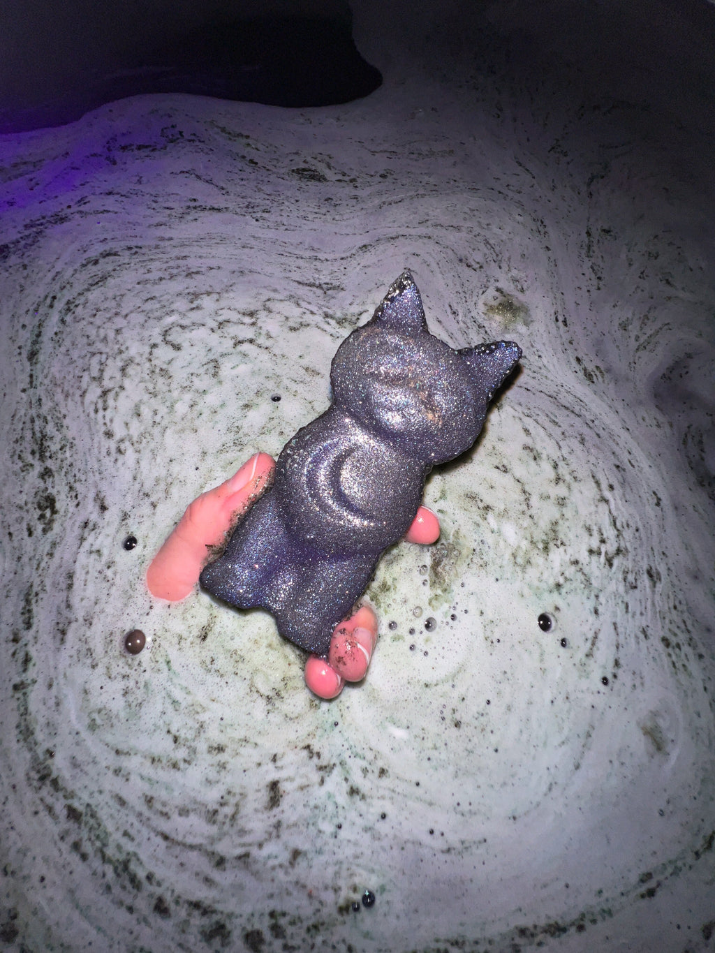LUNAR KITTY