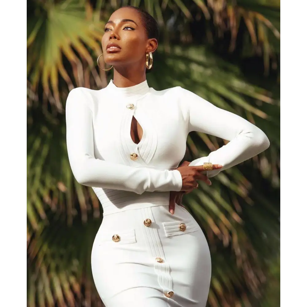 White High Neck Chest Scheming Hip Short Skirt