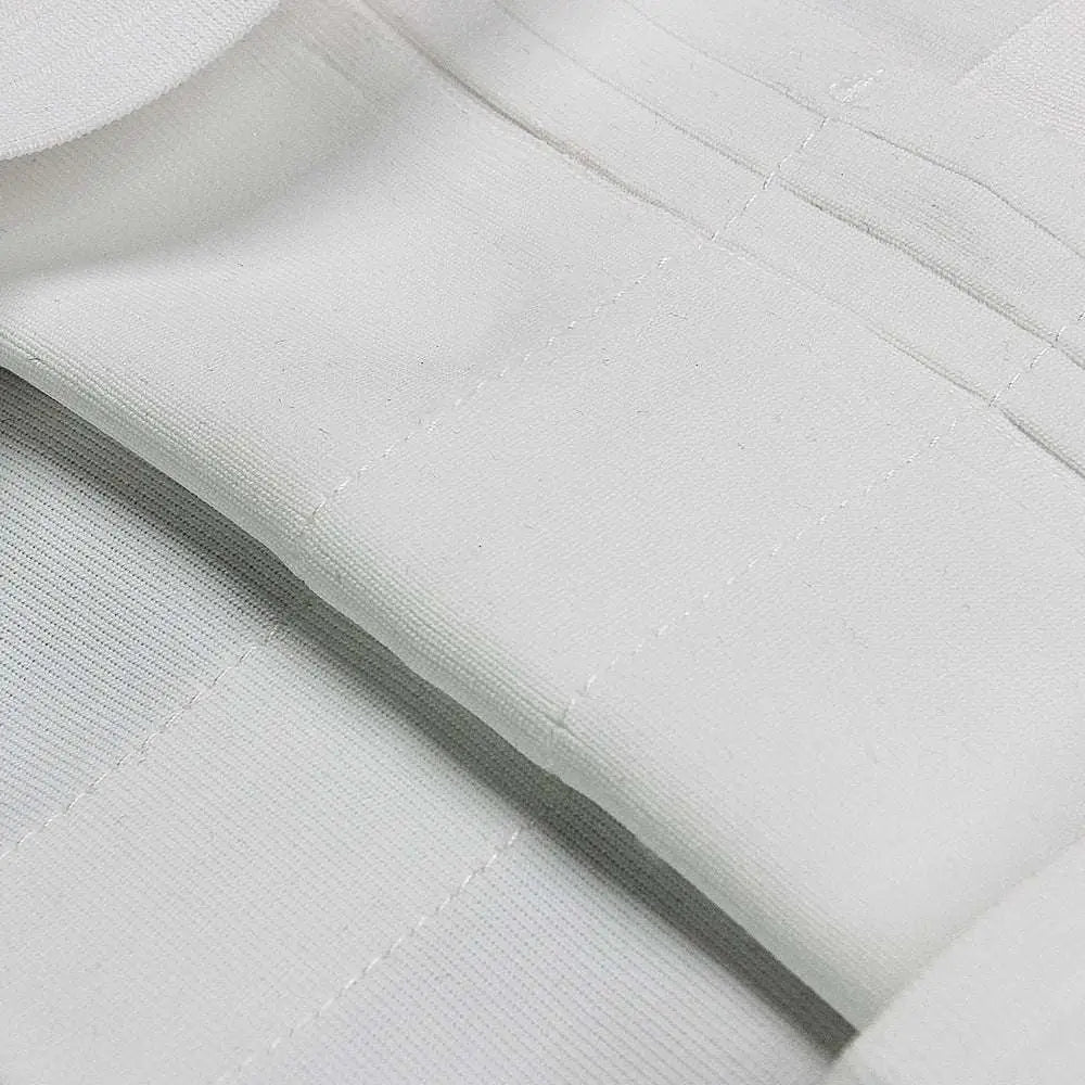 White High Neck Chest Scheming Hip Short Skirt